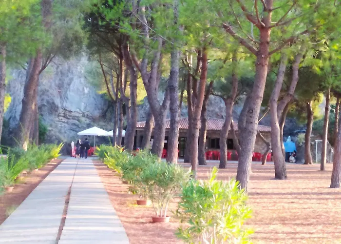 Villaggio Turistico La Mantinera - Hotel